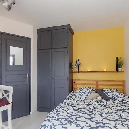 Appartement Unique Au Coeur Historique De Valence (Drome)